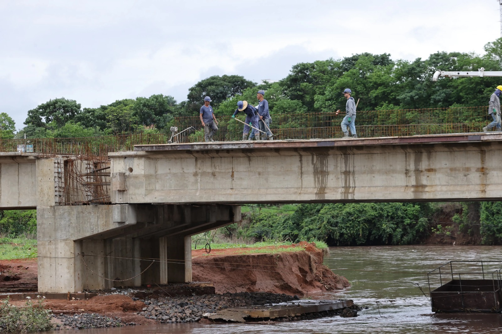 CONSTRUÇÃO DA PONTE NO TAIAMAN SEGUE A TODO VAPOR